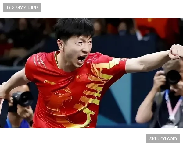 马龙赛场上霸气十足，私下竟然爱穿拖鞋逛街？